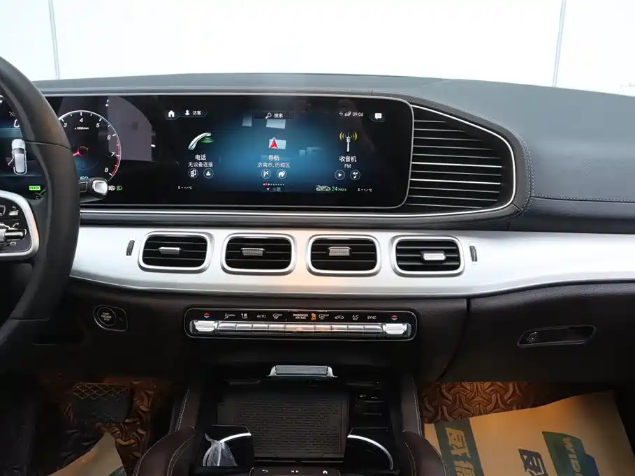 Mercedes-Benz GLE (Import) — фото 26
