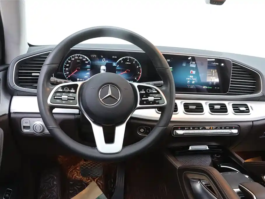 Mercedes-Benz GLE (Import) — фото 29