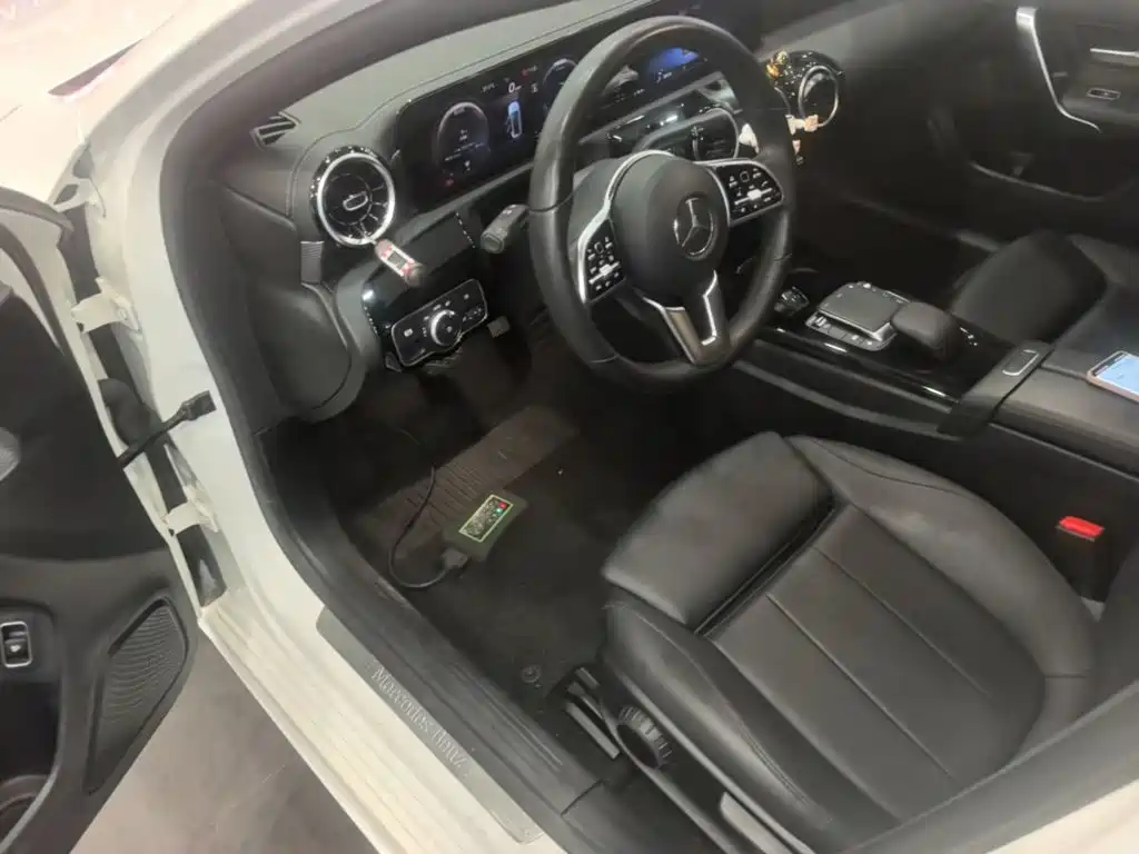 Mercedes-Benz A-Class — фото 16