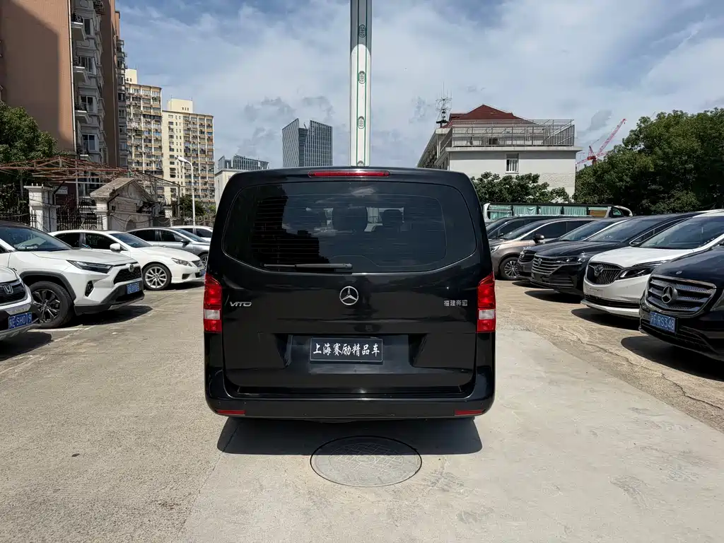 Mercedes-Benz Vito — фото 6