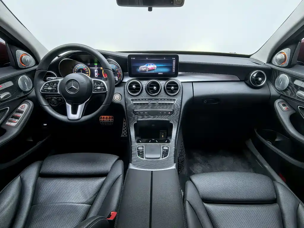 Mercedes-Benz C-Class — фото 11
