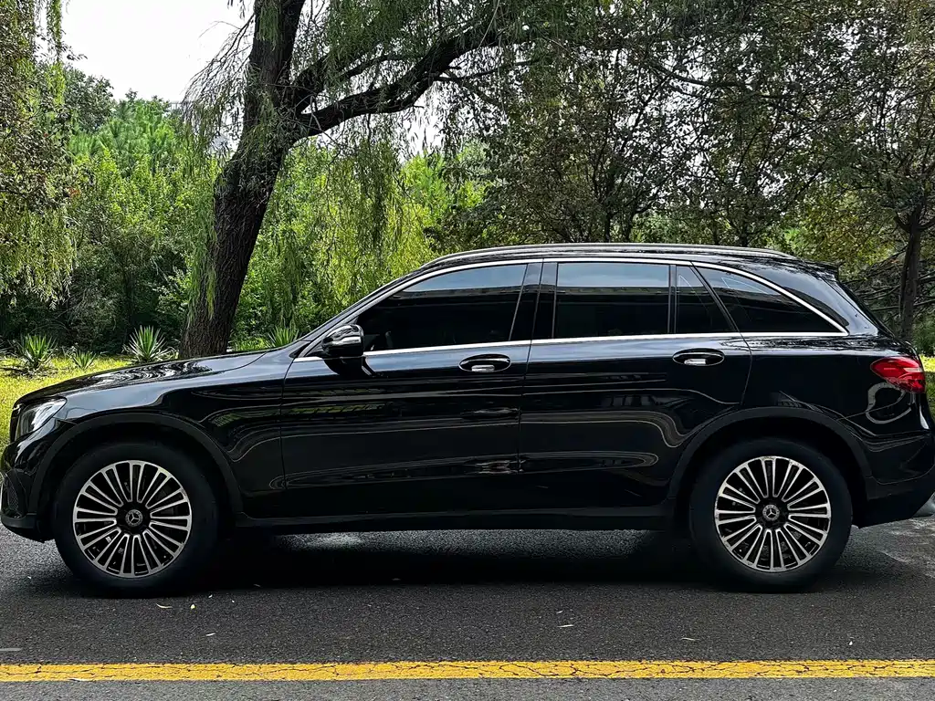 Mercedes-Benz GLC — фото 3