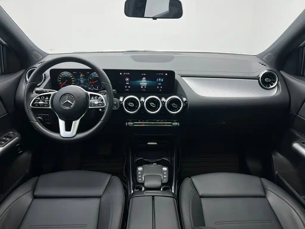 Mercedes-Benz GLA — фото 21