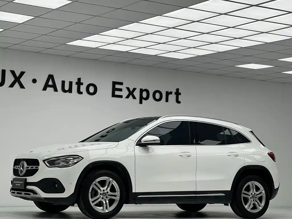 Mercedes-Benz GLA — фото 5