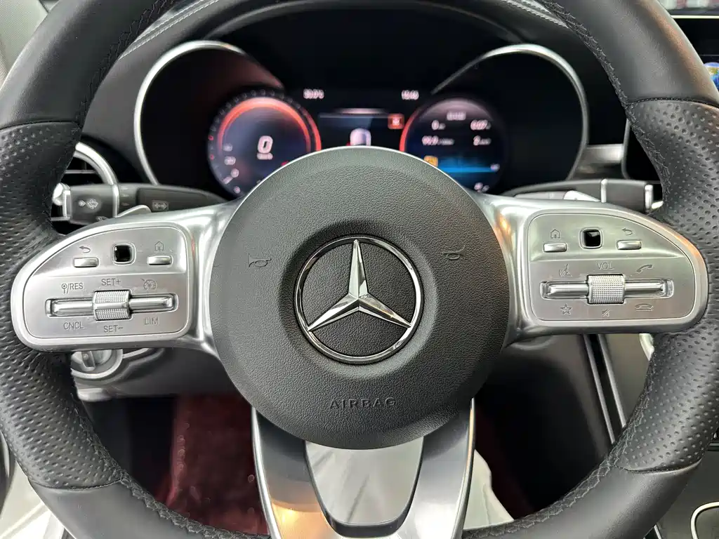 Mercedes-Benz C-Class — фото 13