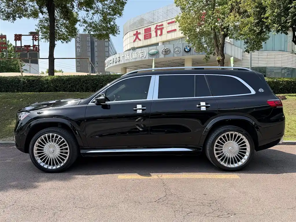 Mercedes-Benz GLS — фото 3