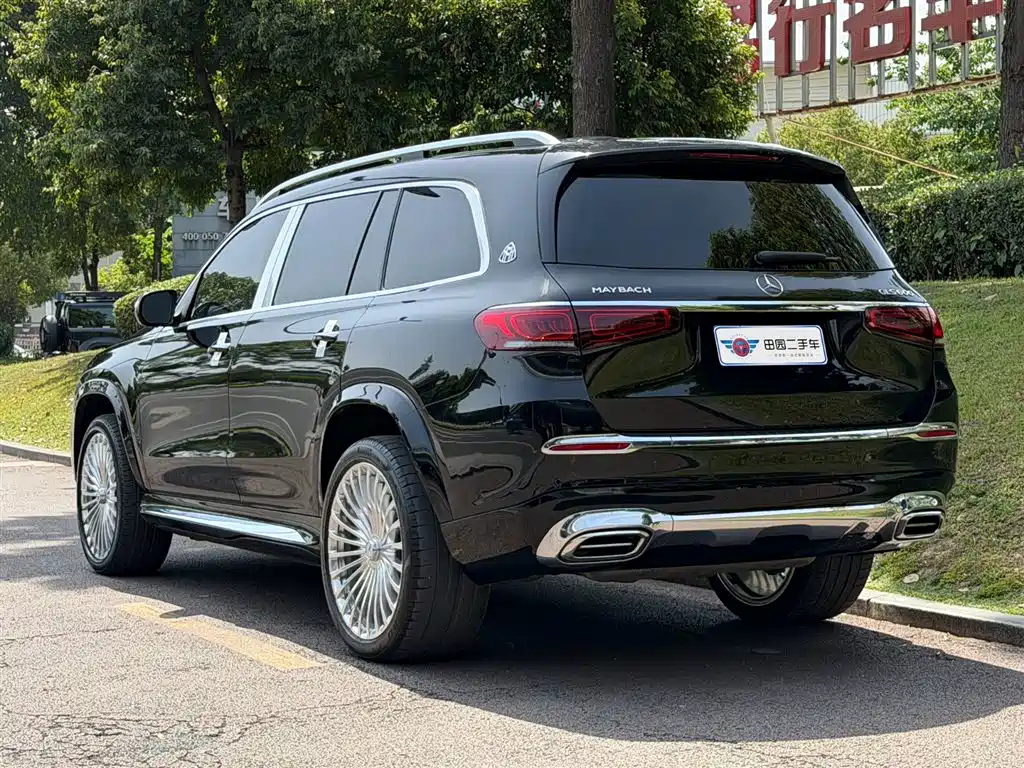 Mercedes-Benz GLS — фото 4