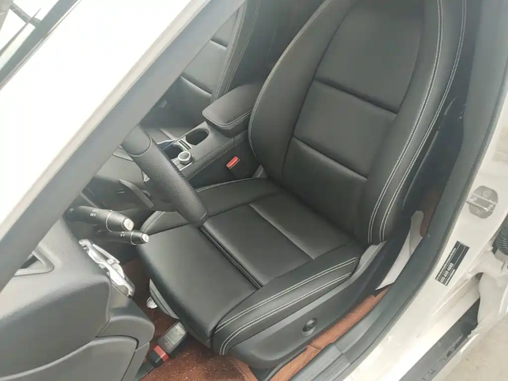 Mercedes-Benz GLA — фото 15