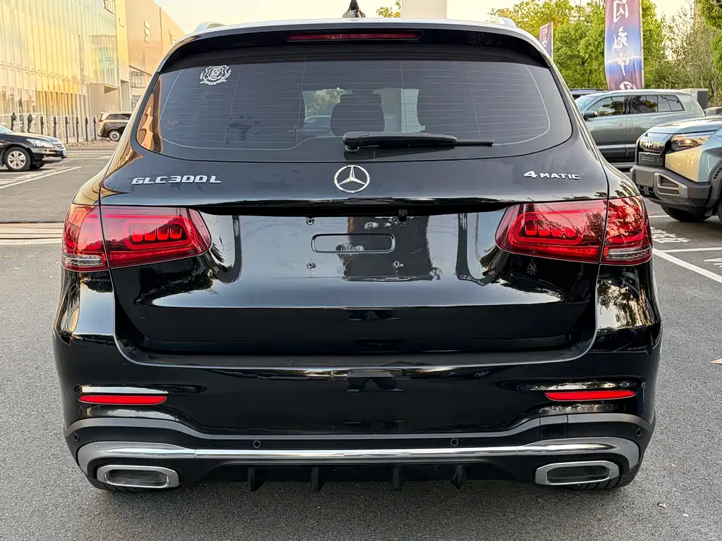 Mercedes-Benz GLC — фото 16