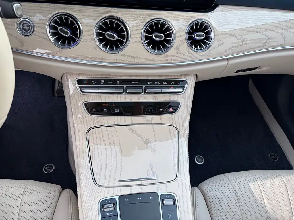 Mercedes-Benz E-Class (Import) — фото 8