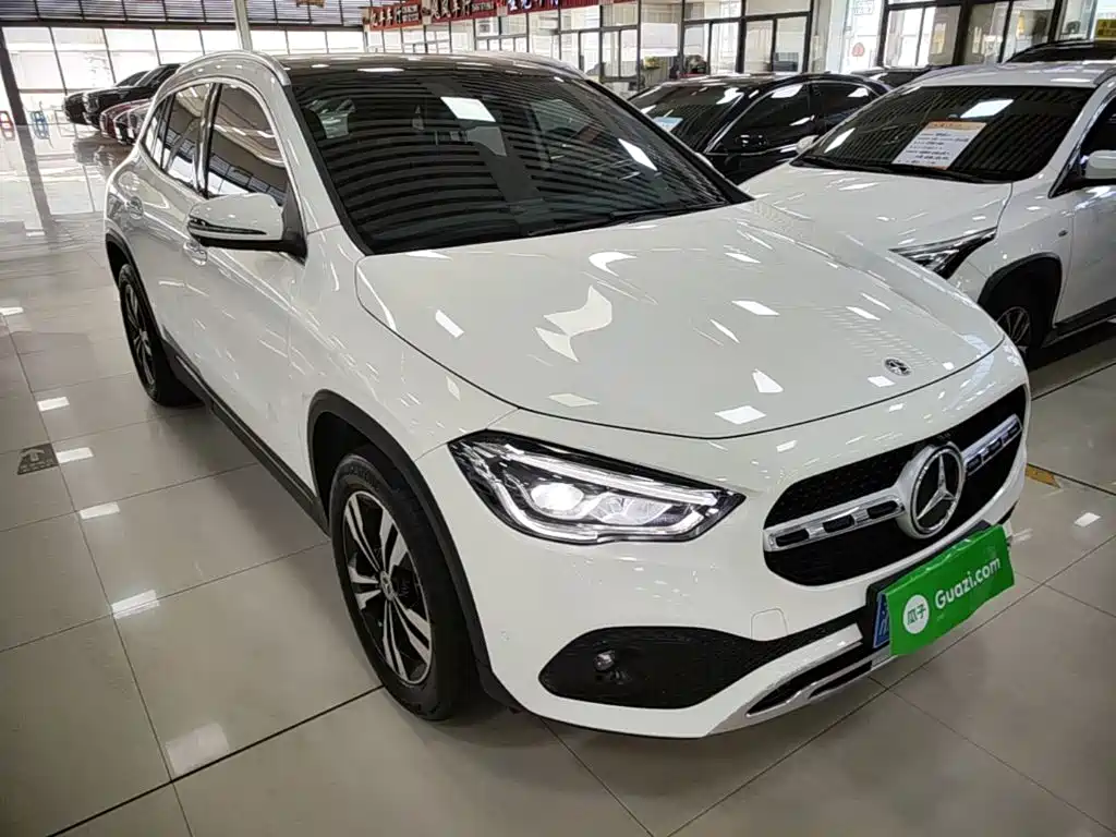 Mercedes-Benz GLA — фото 4