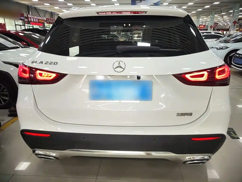 Mercedes-Benz GLA — фото 6