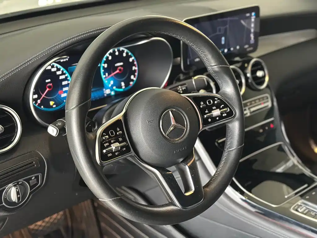 Mercedes-Benz GLC Coupe — фото 6