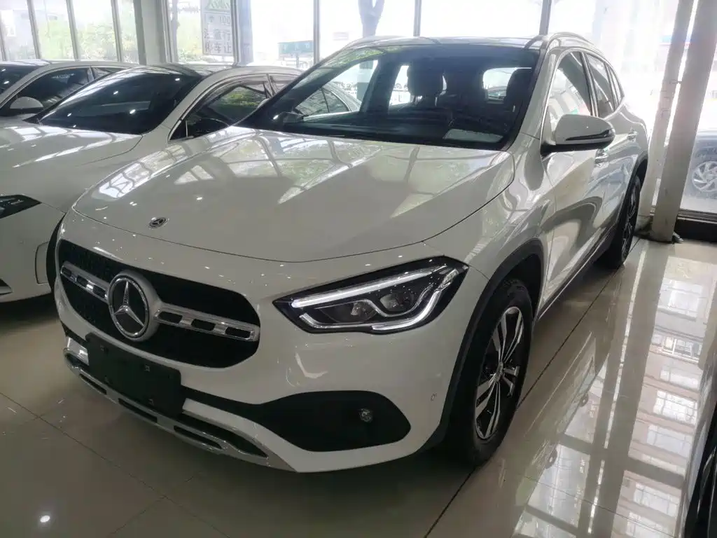Mercedes-Benz GLA — фото 2