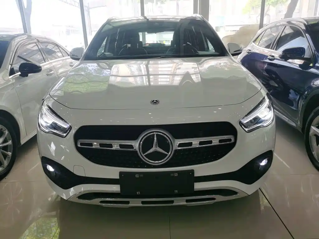 Mercedes-Benz GLA — фото 3