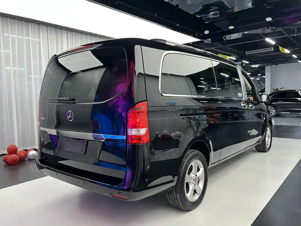 Mercedes-Benz Vito — фото 12