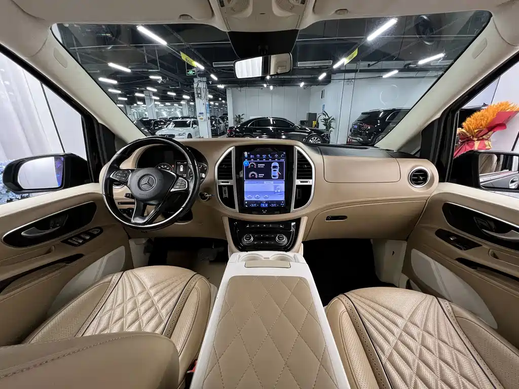 Mercedes-Benz Vito — фото 5
