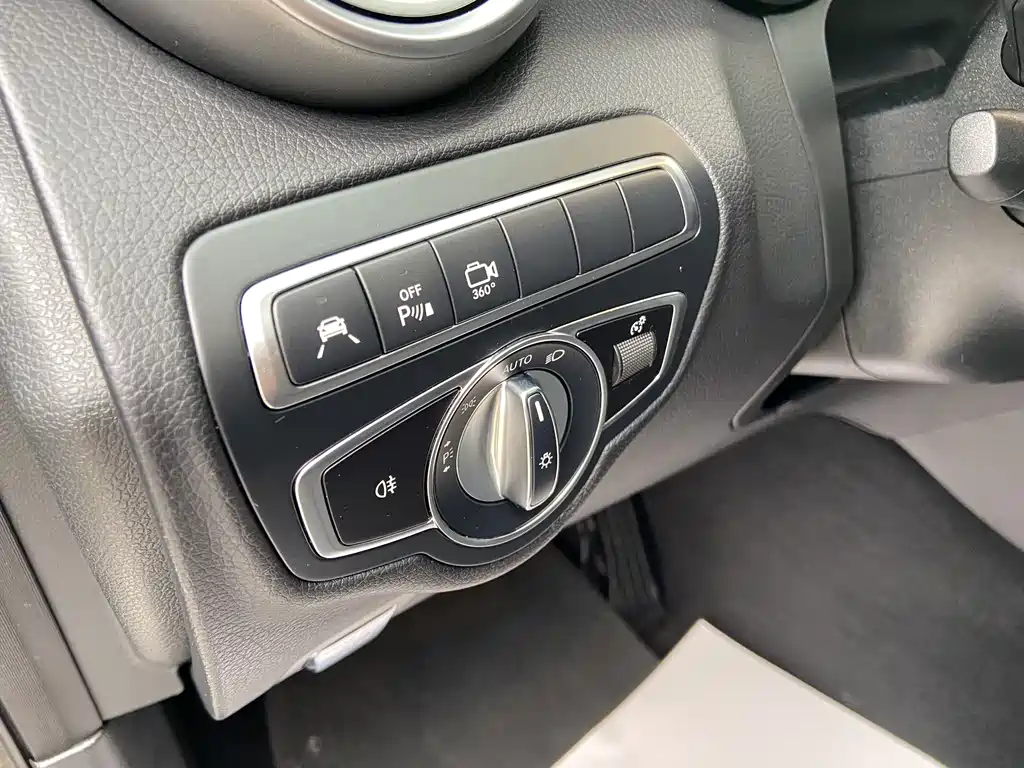 Mercedes-Benz GLC — фото 13