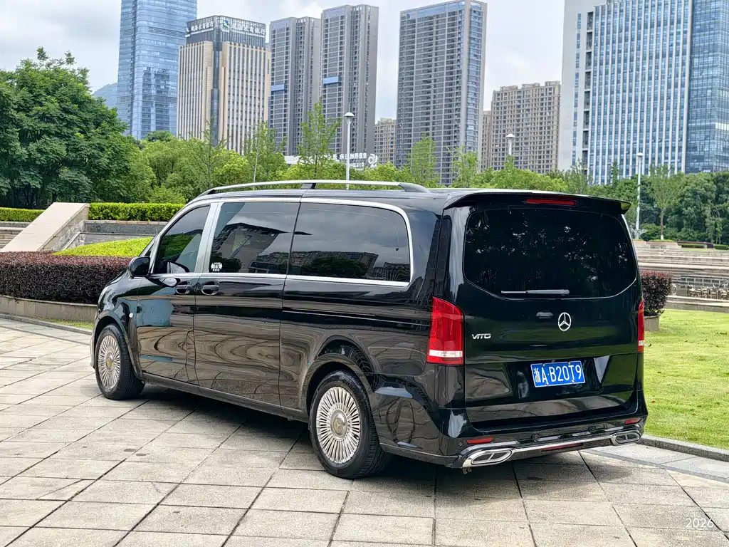 Mercedes-Benz Vito — фото 23