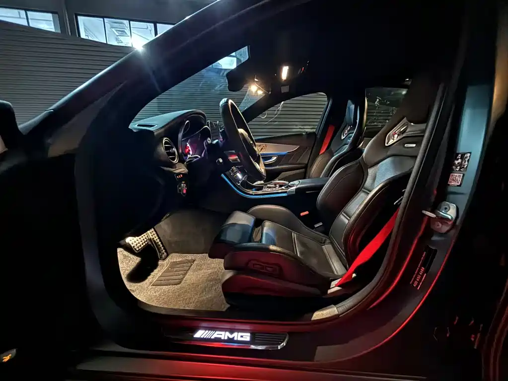 Mercedes-Benz C-Class AMG — фото 8
