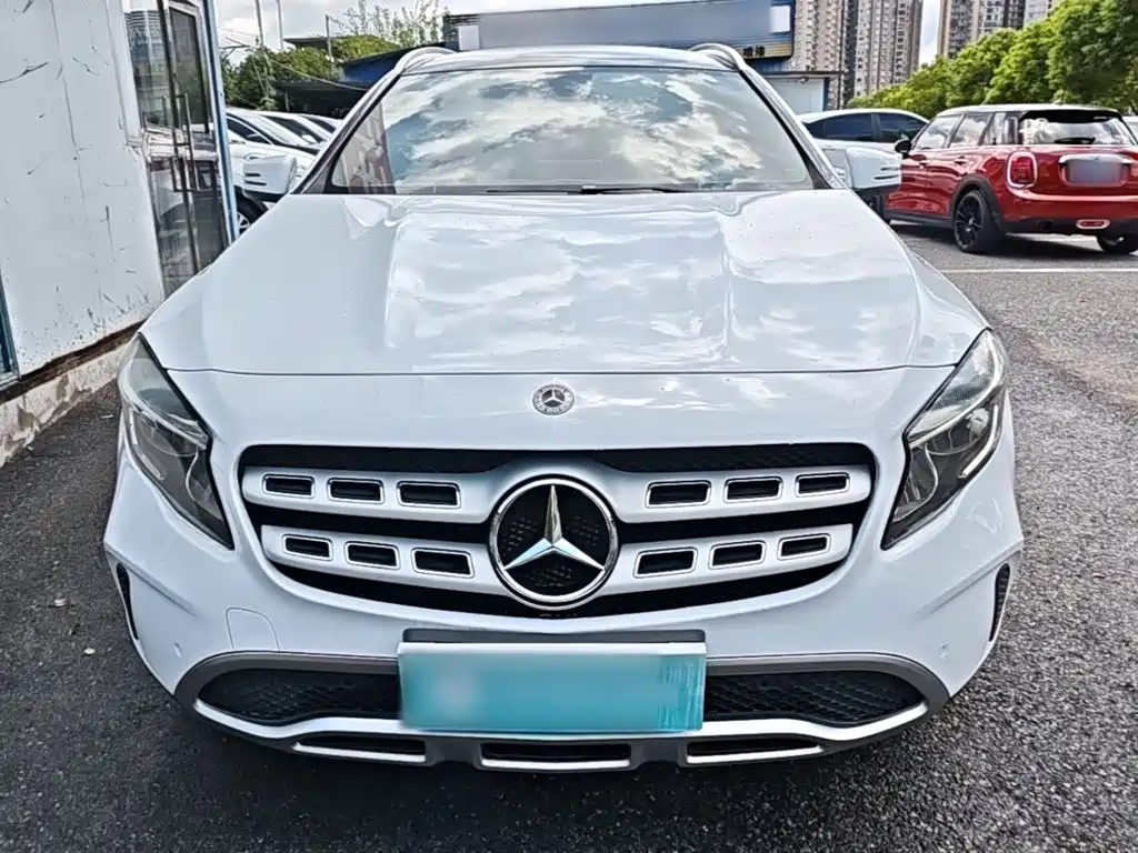 Mercedes-Benz GLA — фото 3