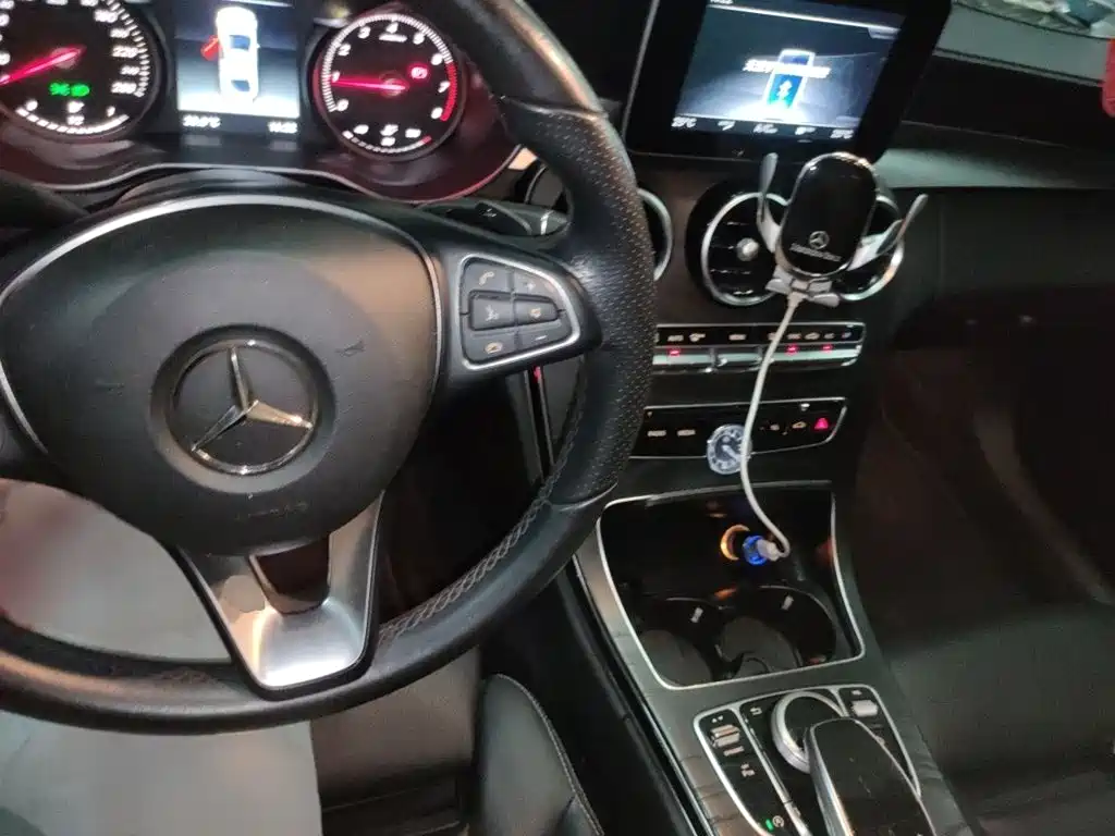 Mercedes-Benz C-Class — фото 13
