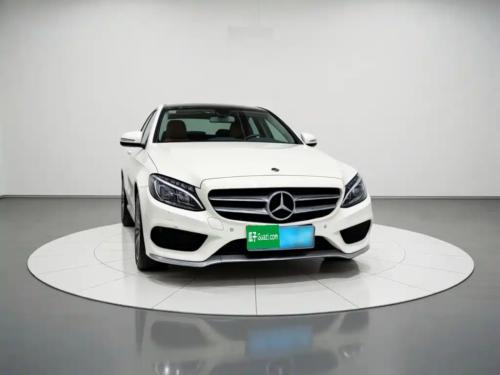 Mercedes-Benz C-Class — фото 24