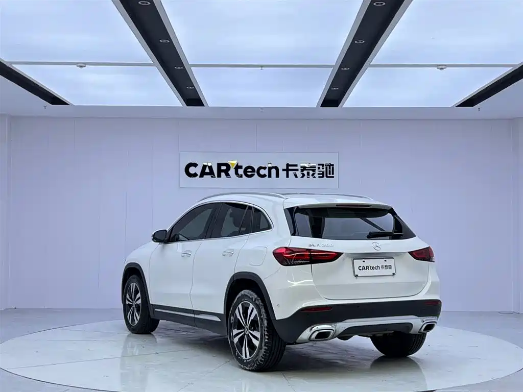 Mercedes-Benz GLA — фото 3