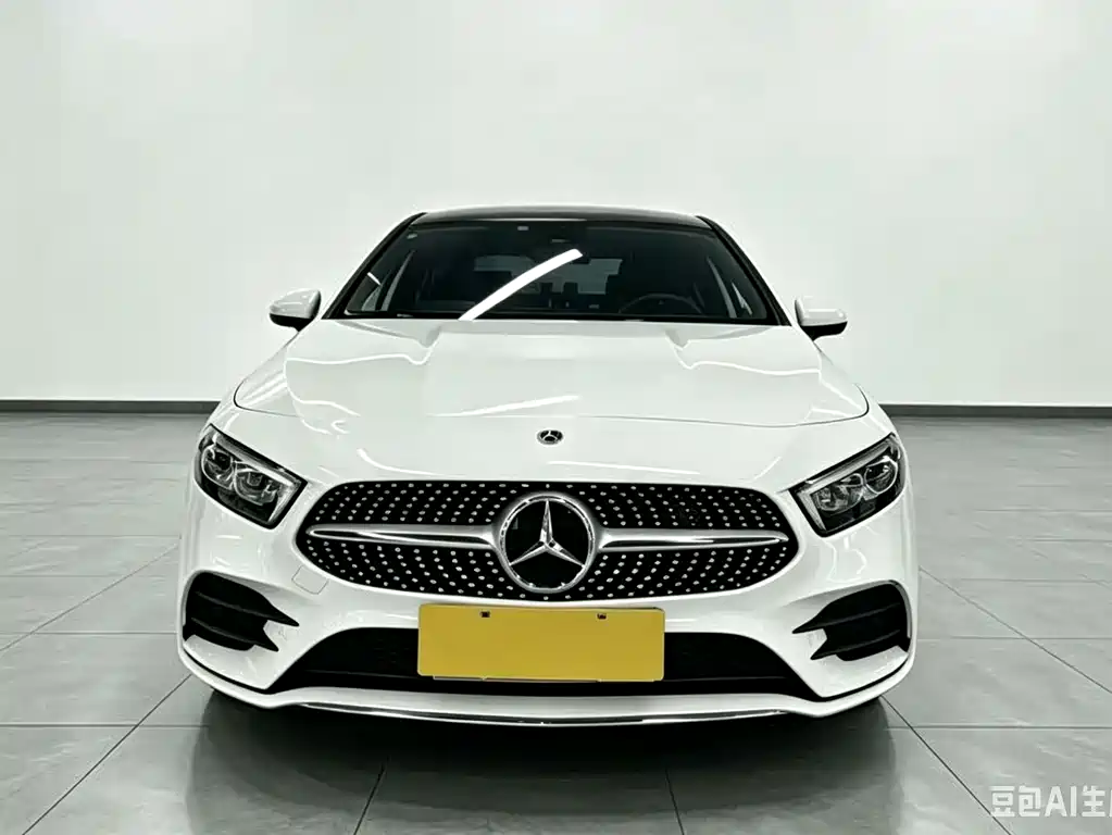 Mercedes-Benz A-Class — фото 2