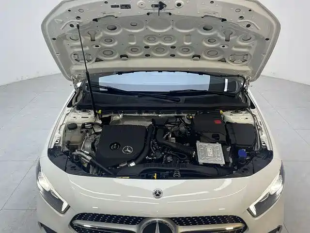 Mercedes-Benz A-Class — фото 15