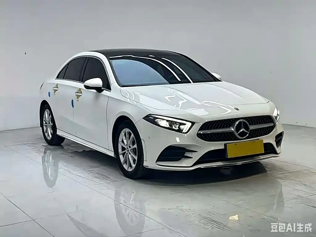 Mercedes-Benz A-Class — фото 3