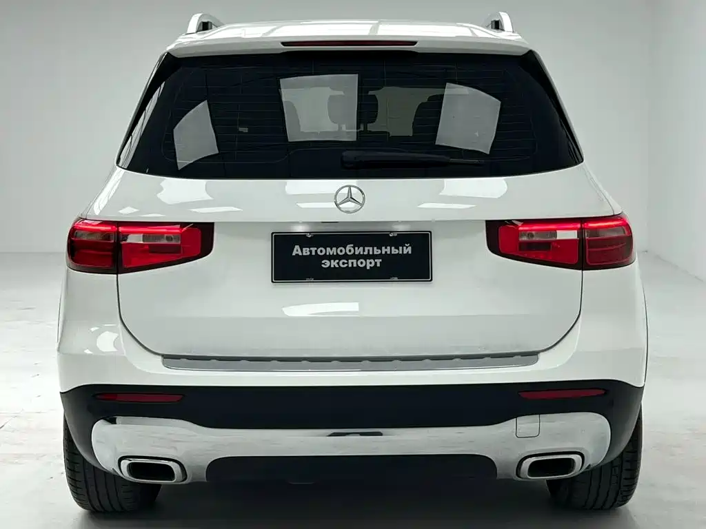 Mercedes-Benz GLB — фото 11