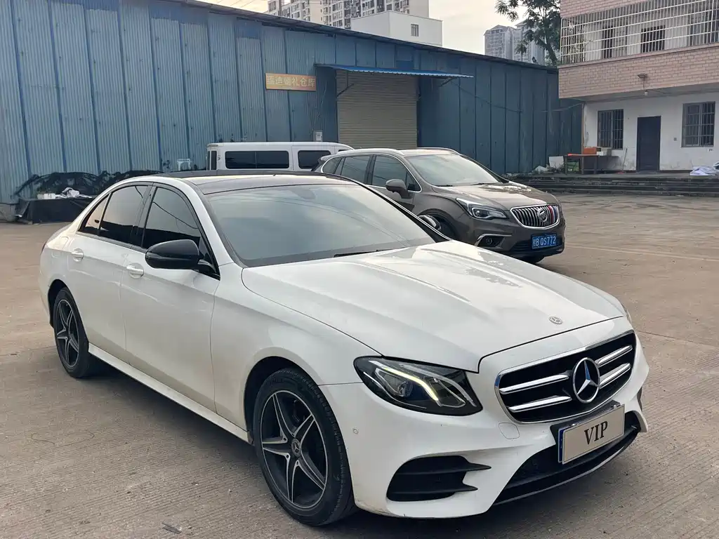 Mercedes-Benz E-Class (Import) — фото 3