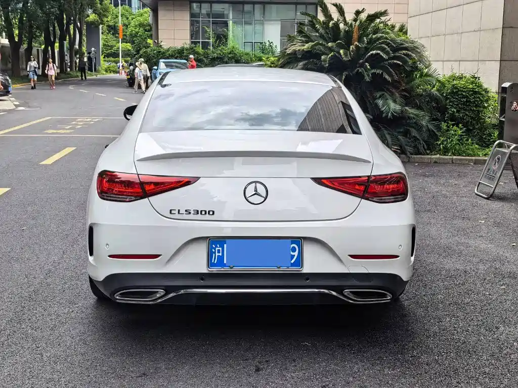 Mercedes-Benz CLS — фото 4