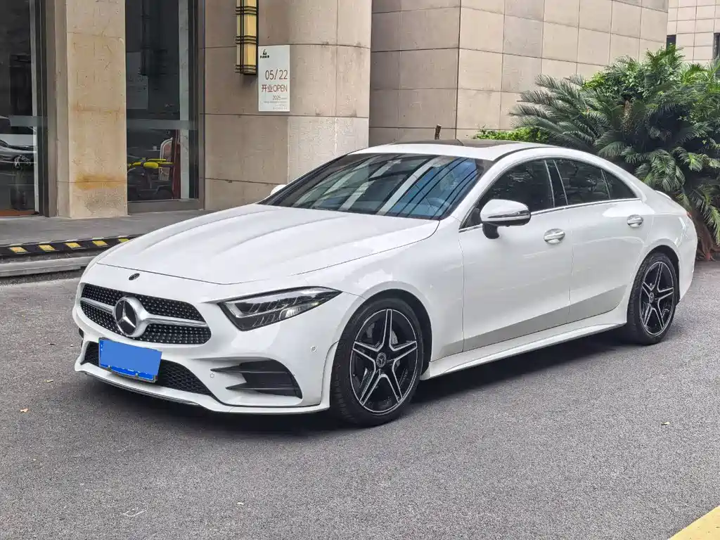 Mercedes-Benz CLS