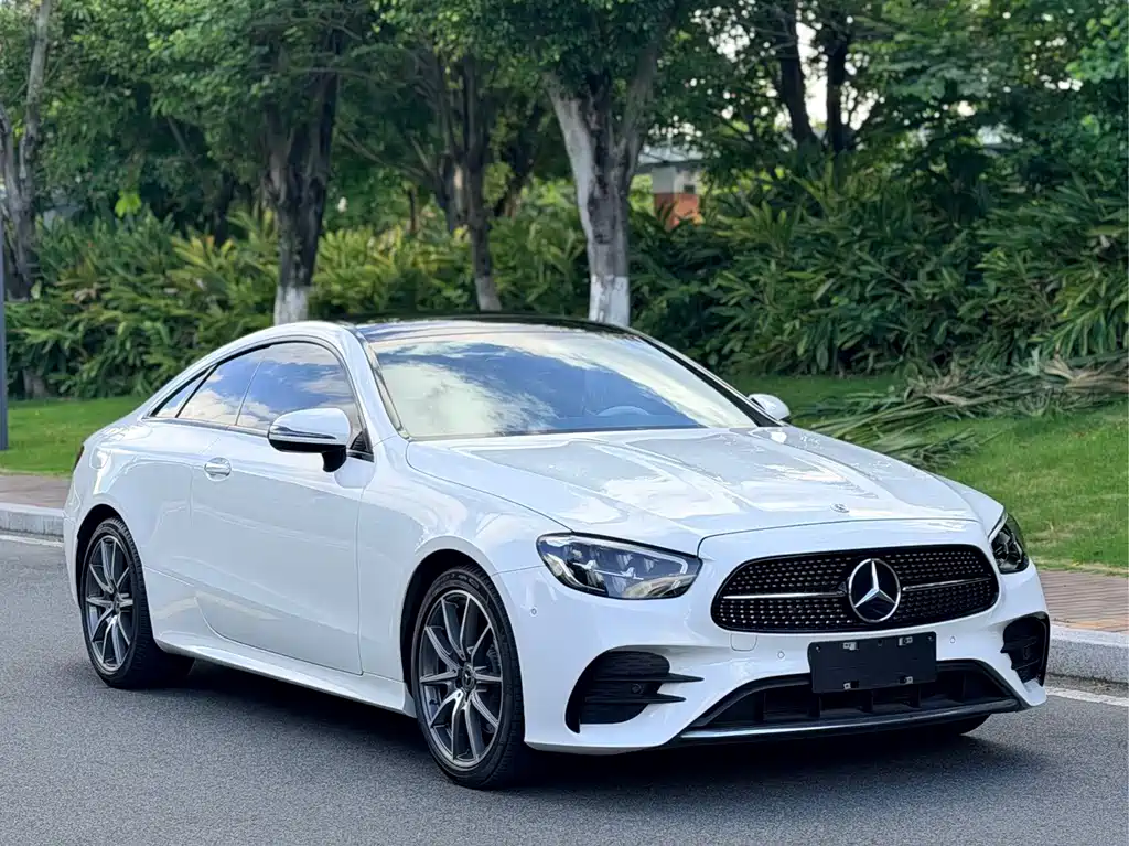 Mercedes-Benz E-Class (Import) — фото 3