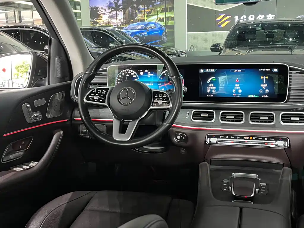 Mercedes-Benz GLE (Import) — фото 11