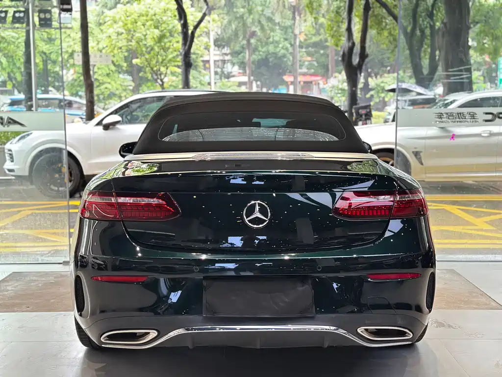Mercedes-Benz E-Class (Import) — фото 9