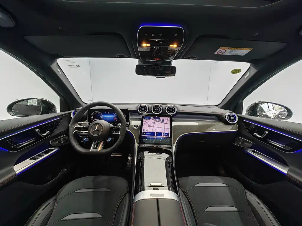 Mercedes-Benz GLC AMG — фото 10