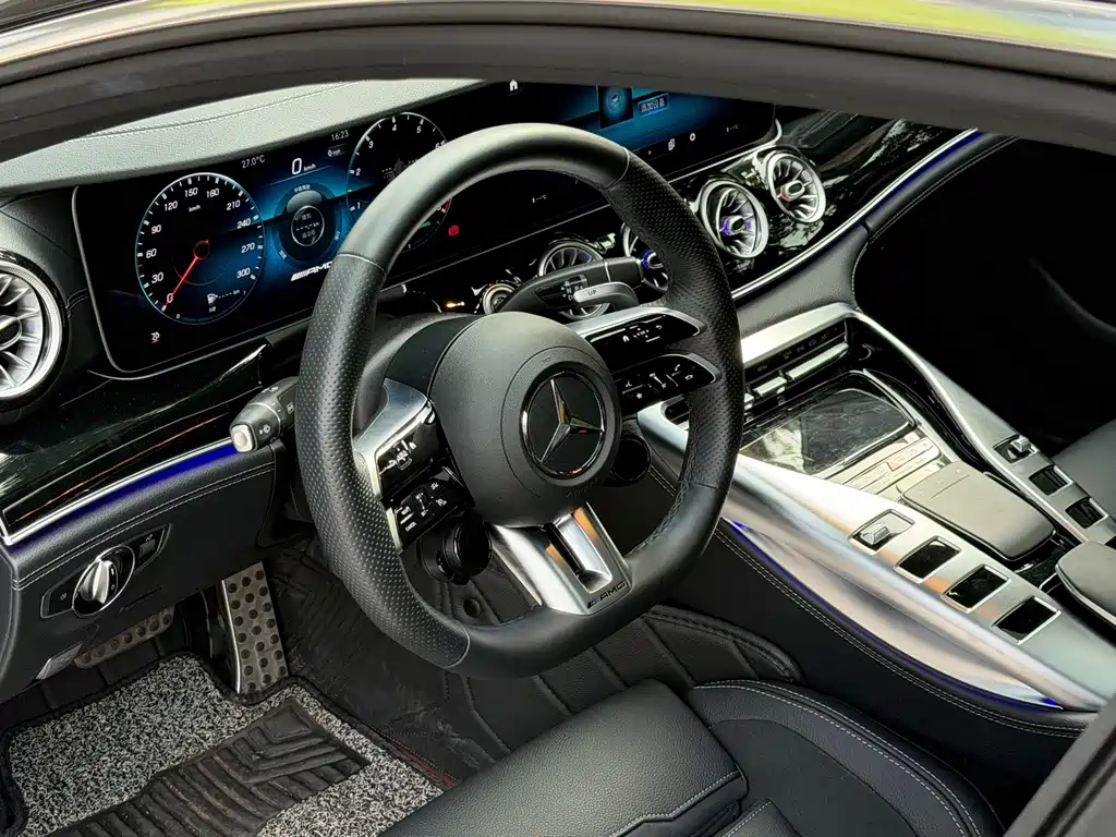 Mercedes-Benz AMG GT — фото 6