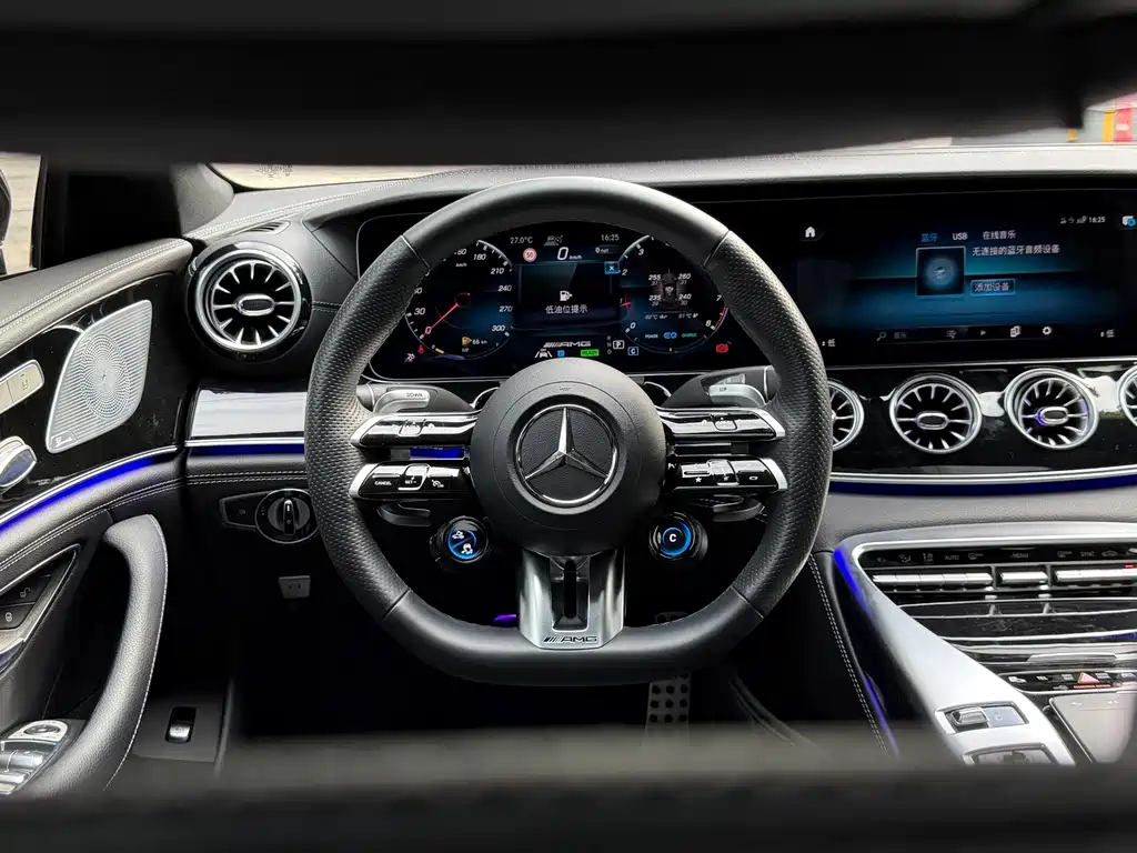Mercedes-Benz AMG GT — фото 7