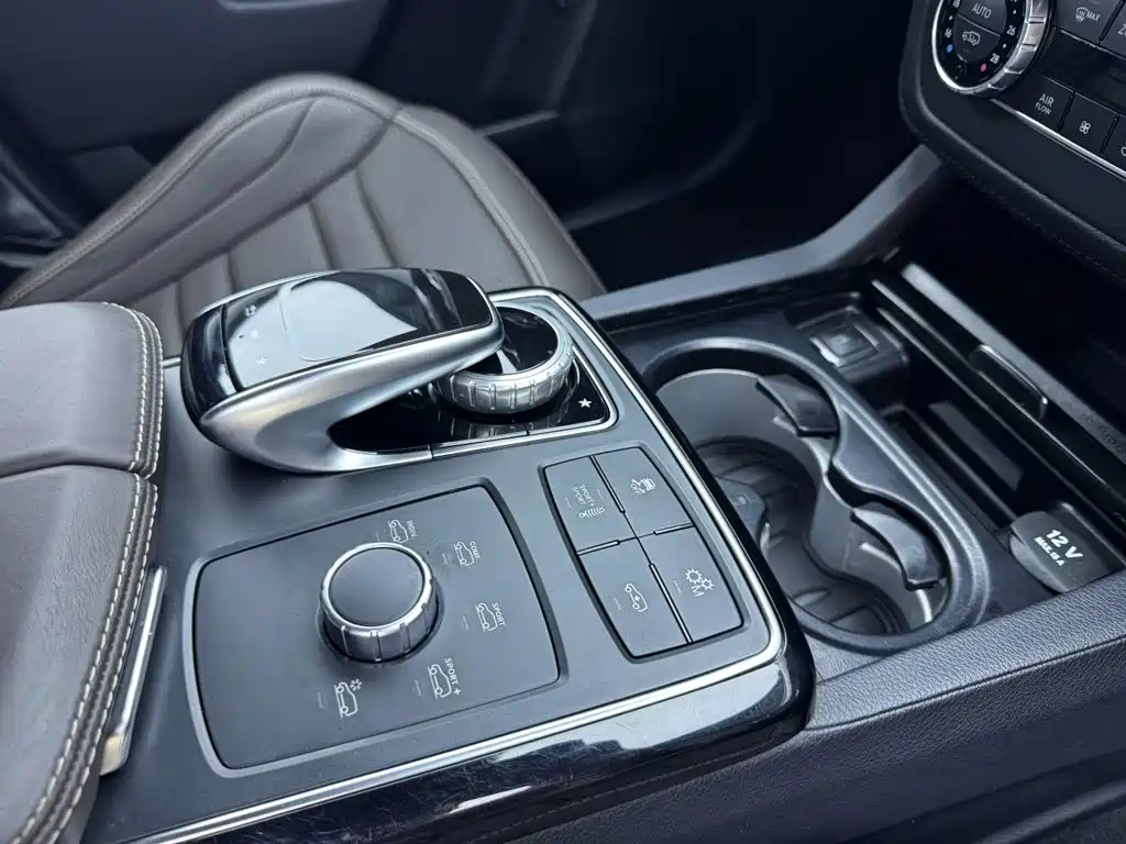 Mercedes-Benz GLS AMG — фото 15