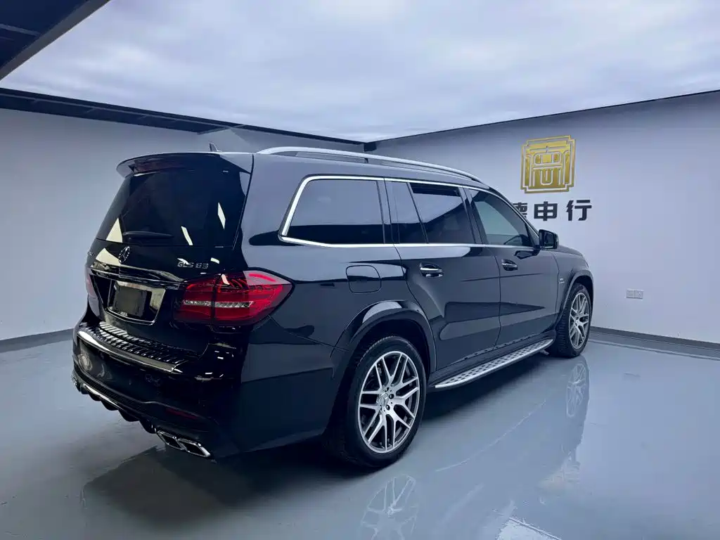 Mercedes-Benz GLS AMG — фото 6