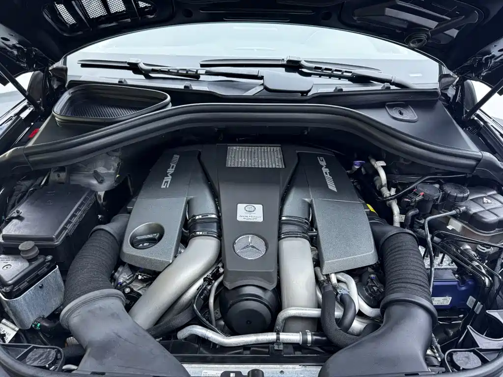 Mercedes-Benz GLS AMG — фото 10