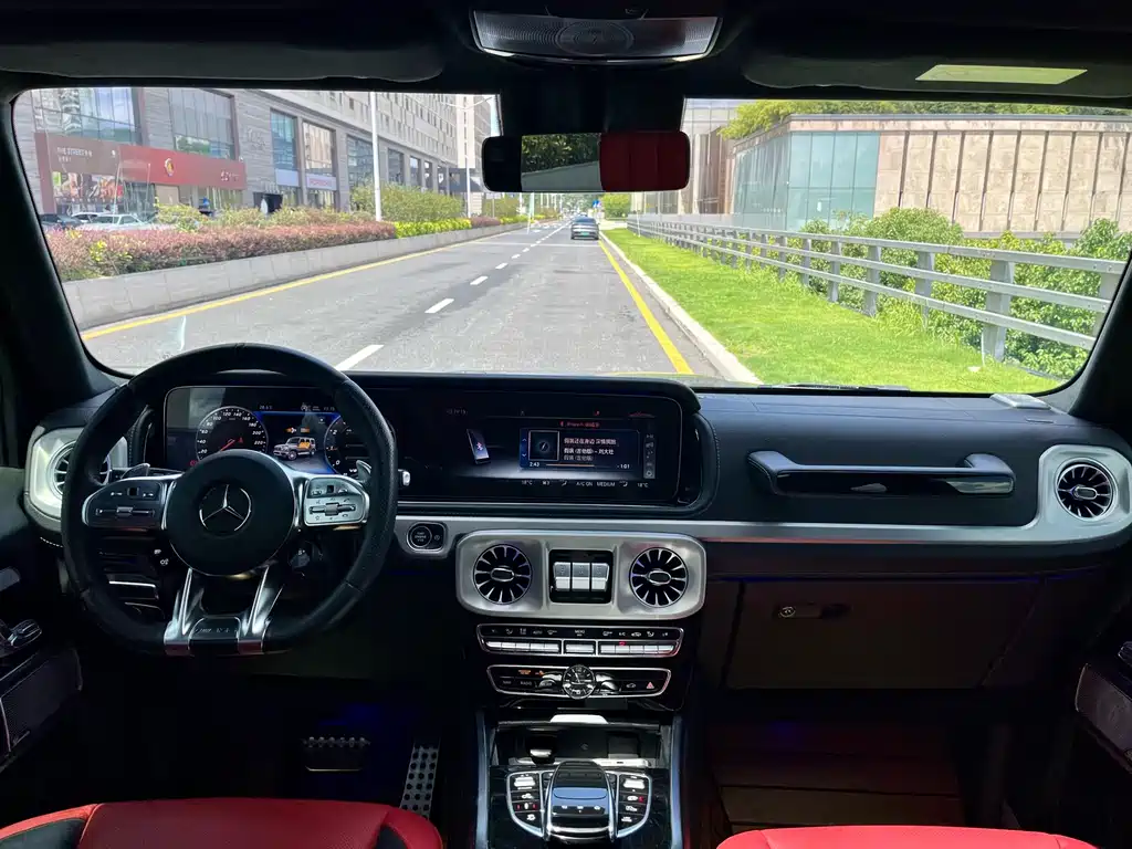 Mercedes-Benz G-Class AMG — фото 10