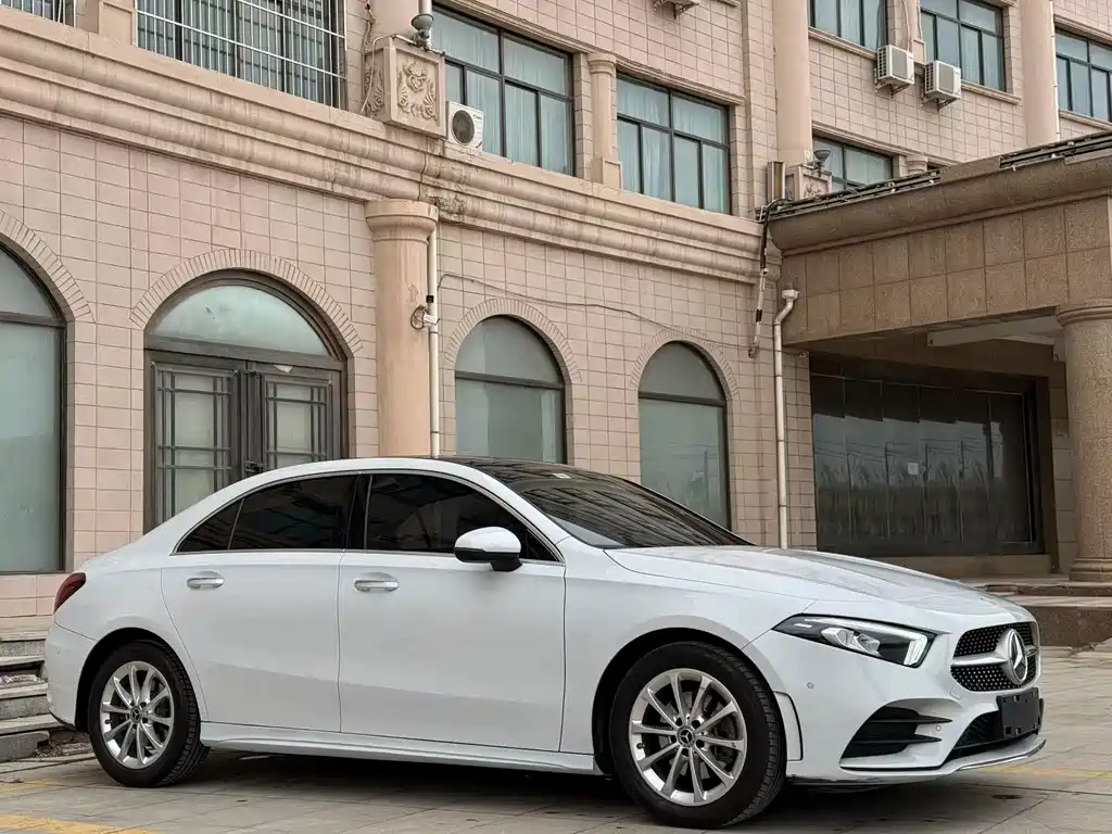 Mercedes-Benz A-Class — фото 3