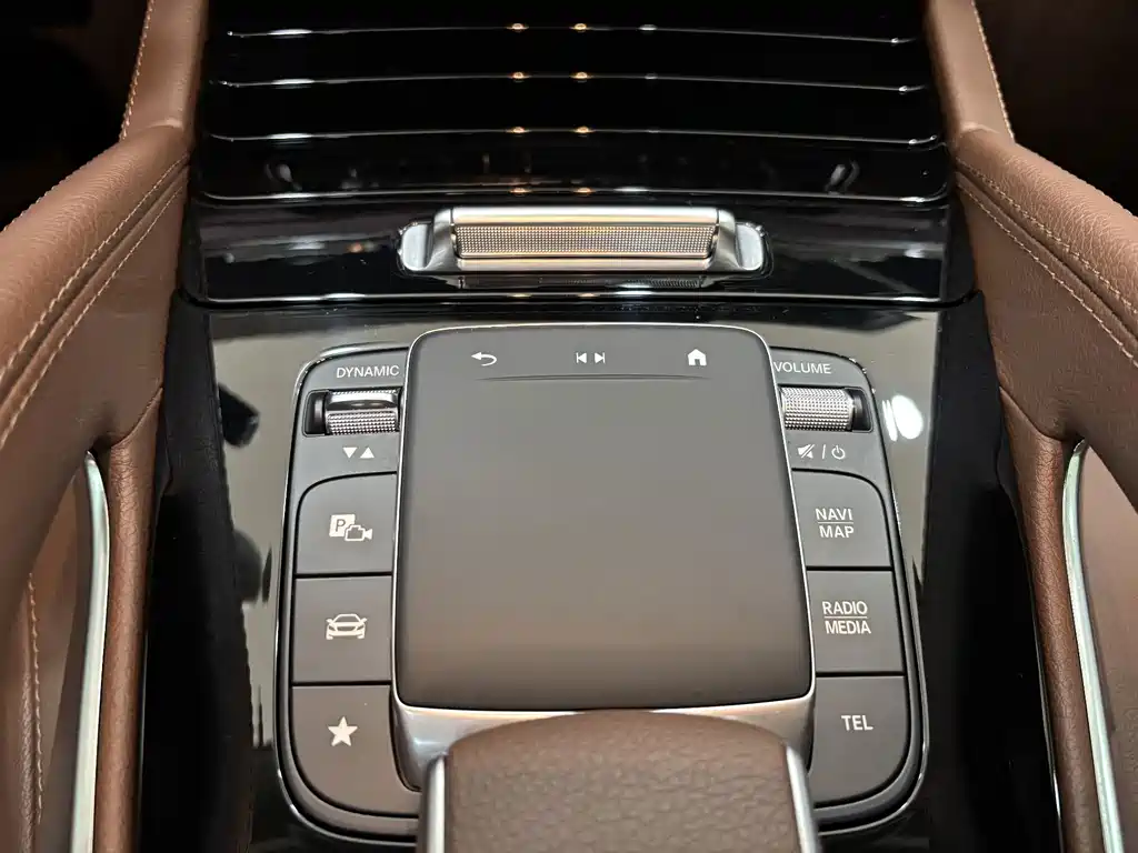 Mercedes-Benz GLE (Import) — фото 17