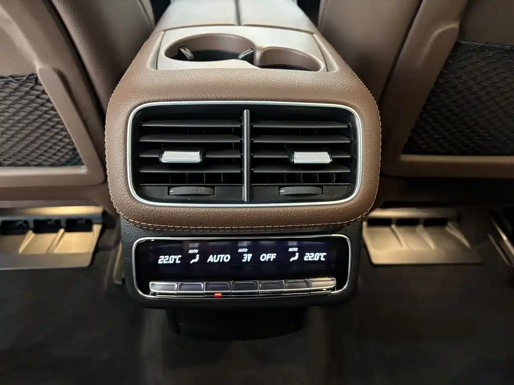 Mercedes-Benz GLE (Import) — фото 20
