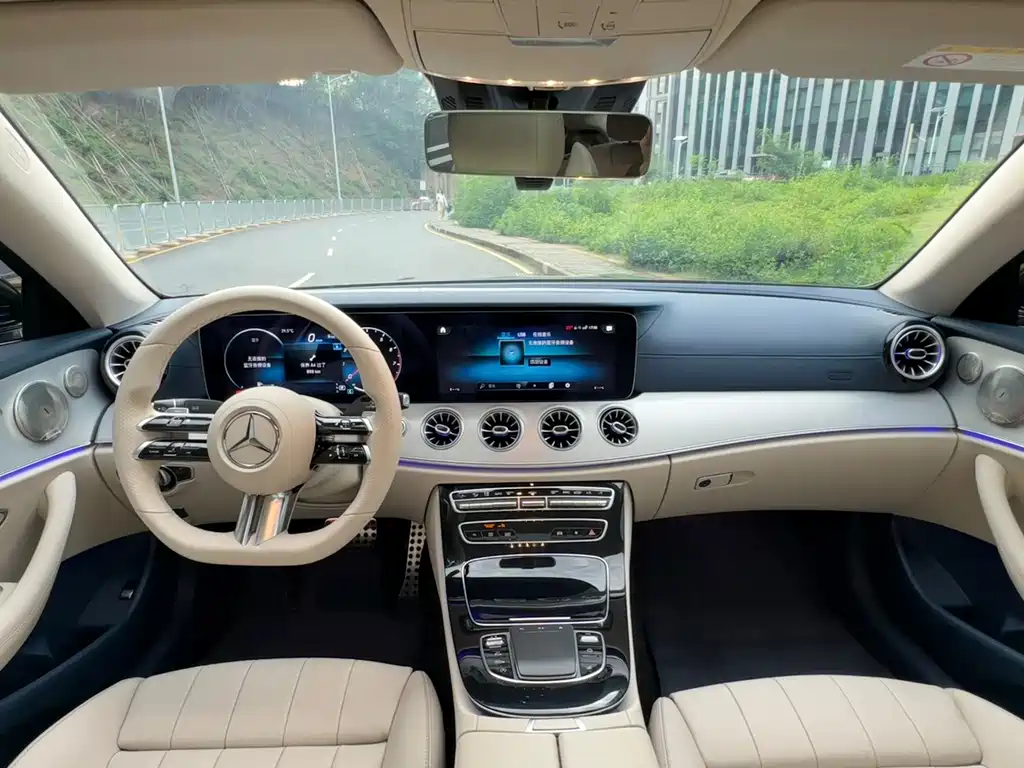 Mercedes-Benz E-Class (Import) — фото 9