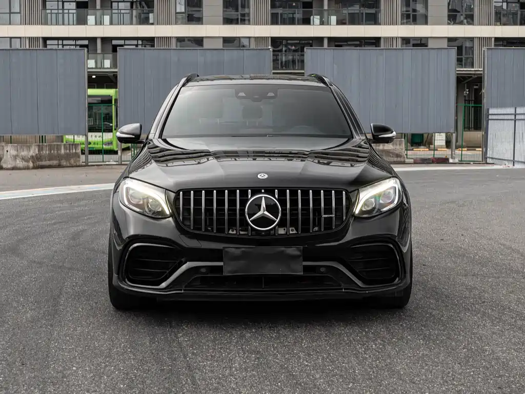 Mercedes-Benz GLC AMG — фото 2